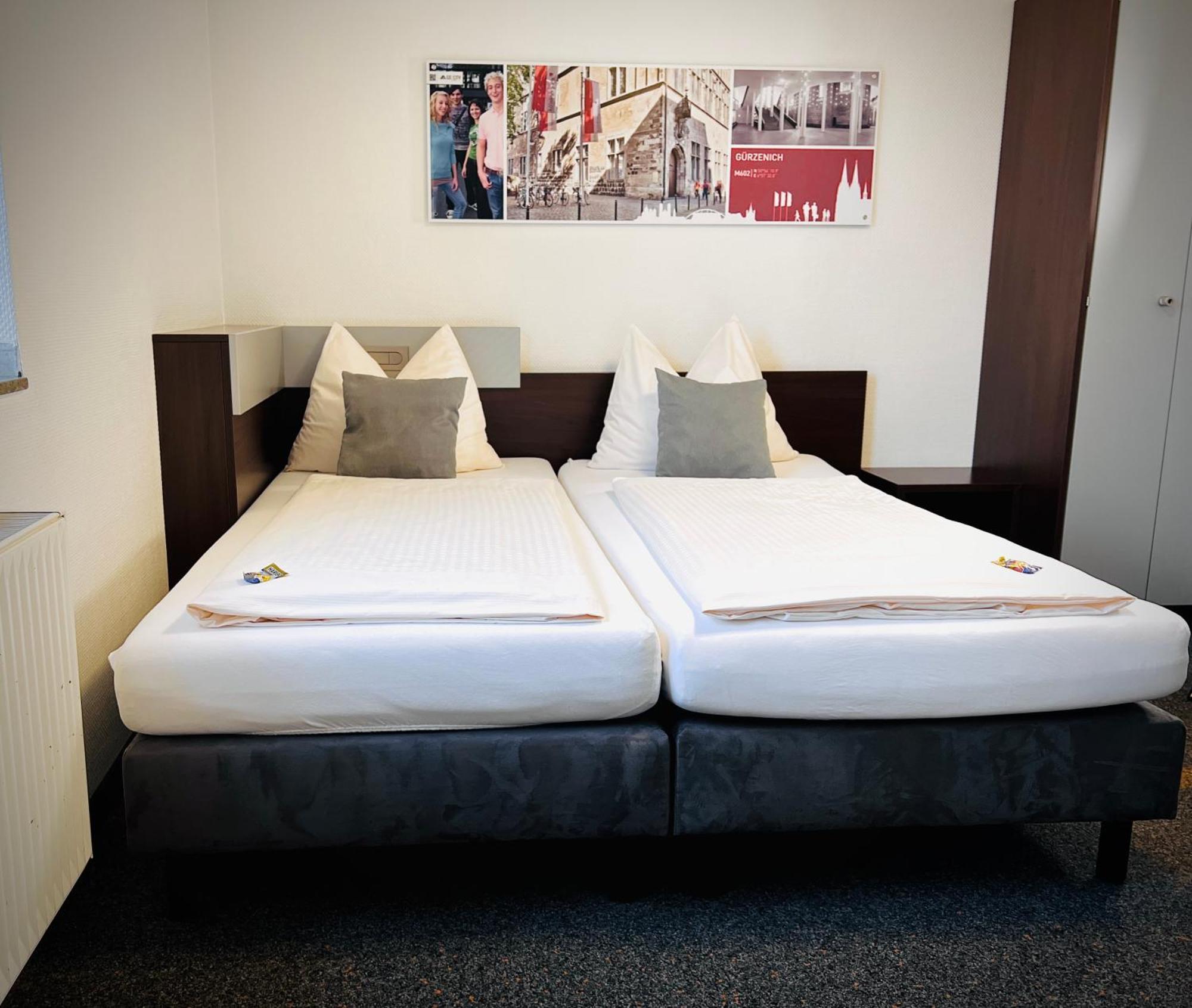 Jugendherberge City-Hostel Koeln-Riehl Εξωτερικό φωτογραφία